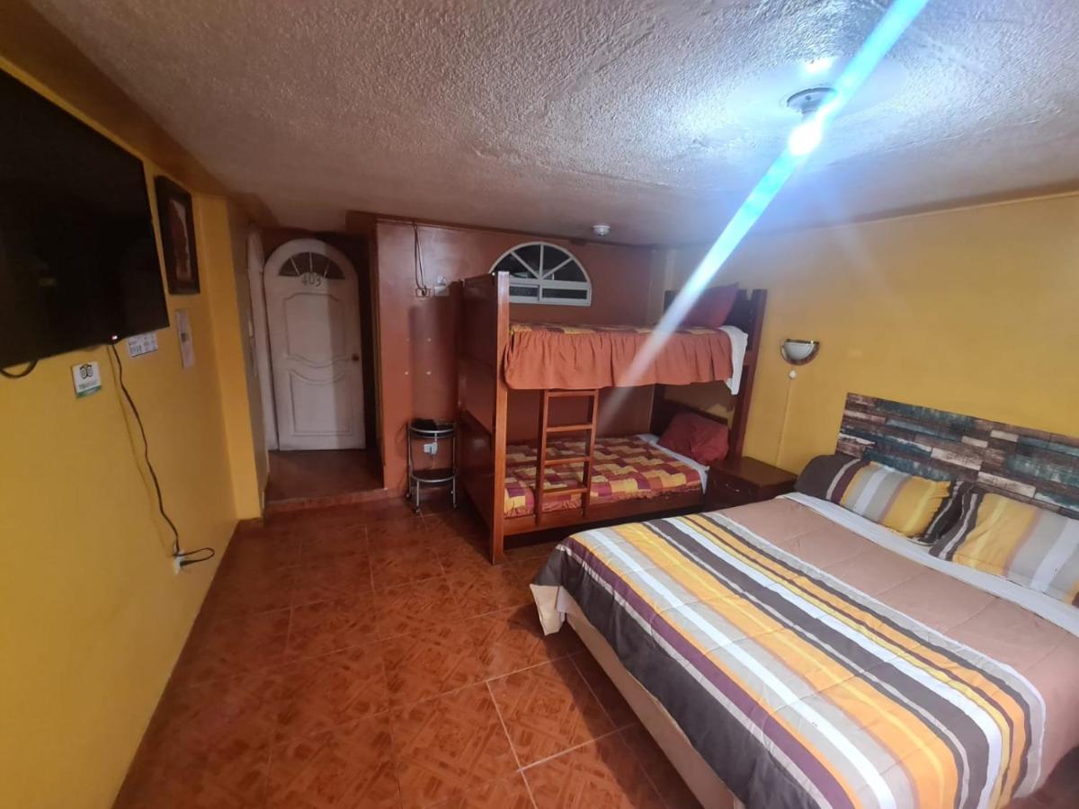 Hotel Hostal Miguel Angel Quito Zewnętrze zdjęcie